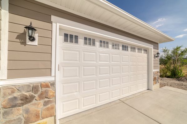 Garage Lifting in Knoxville